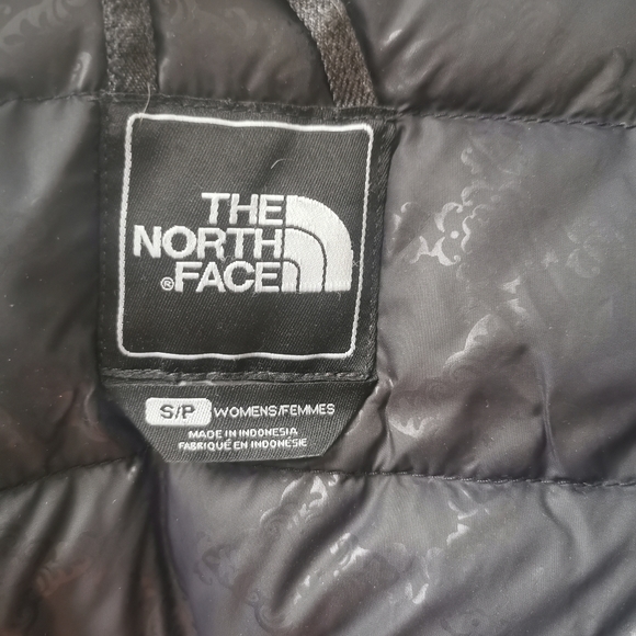 Northface Hyvent 600 Women's Jacket SM - Picture 9 of 11